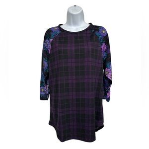 LuLaRoe Randy tee size Large